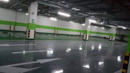 河南省老干部活动中心地下车库行车通道环氧地坪
